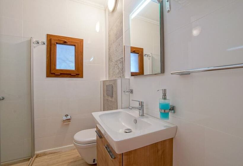 בית מלון כפרי My Marina Select