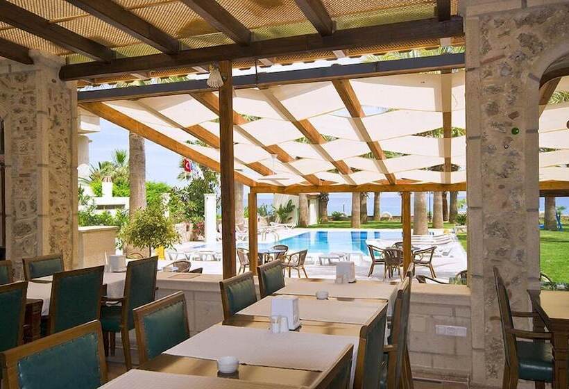 בית מלון כפרי My Marina Select