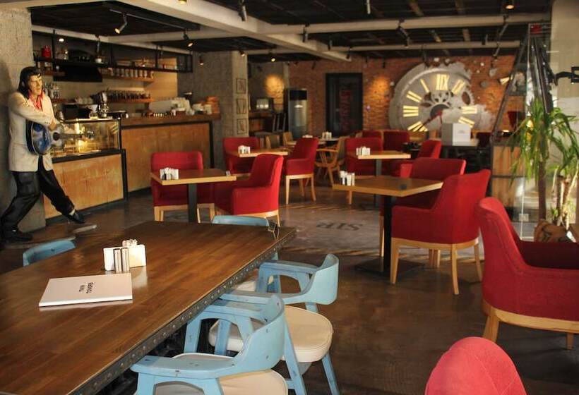 בית מלון כפרי Palm City Akhisar