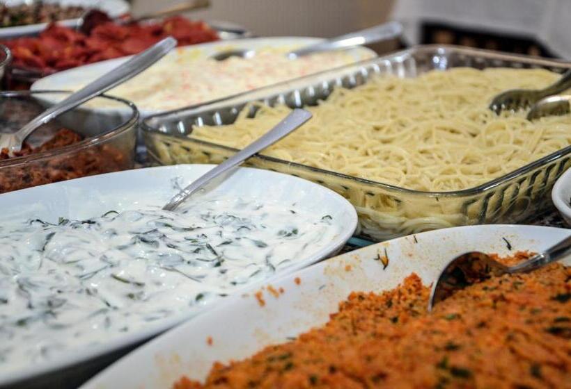 בית מלון כפרי Perla