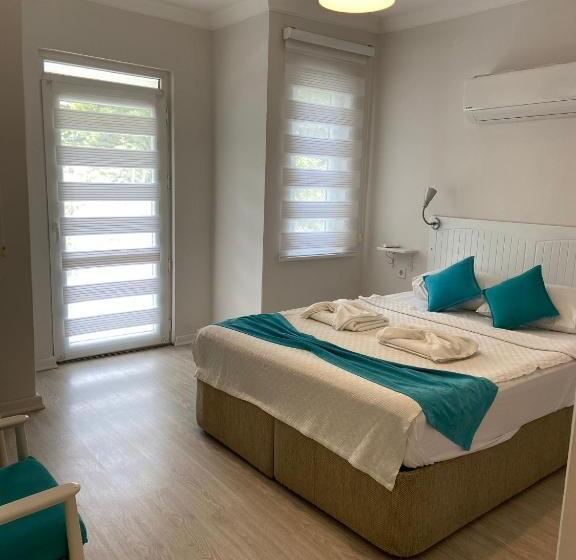 Отель Göcek Selya