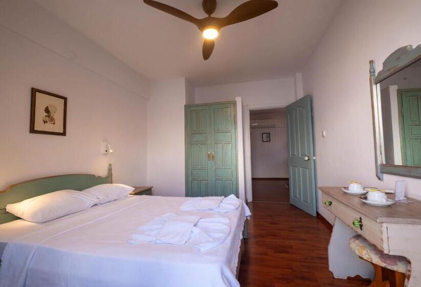 ホテル The Diplomat