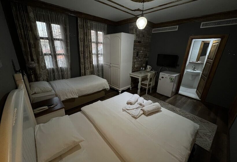 La Fontaine Butik Otel