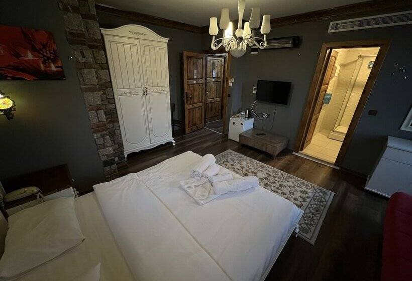 La Fontaine Butik Otel