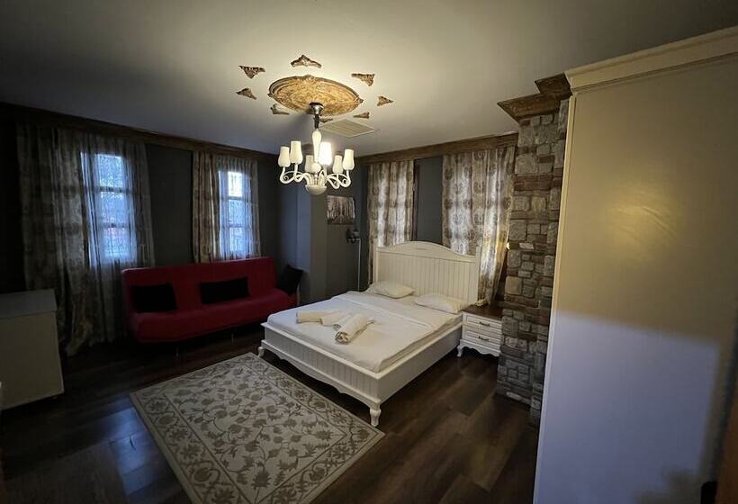 La Fontaine Butik Otel