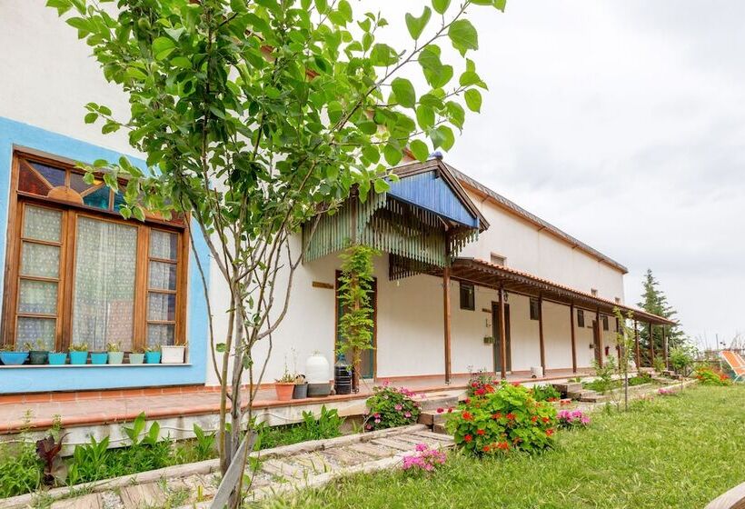 Mavi Keci Otel