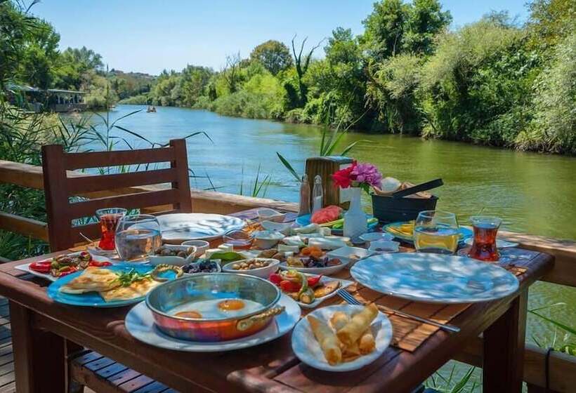 מוטל Agva Masal Evi