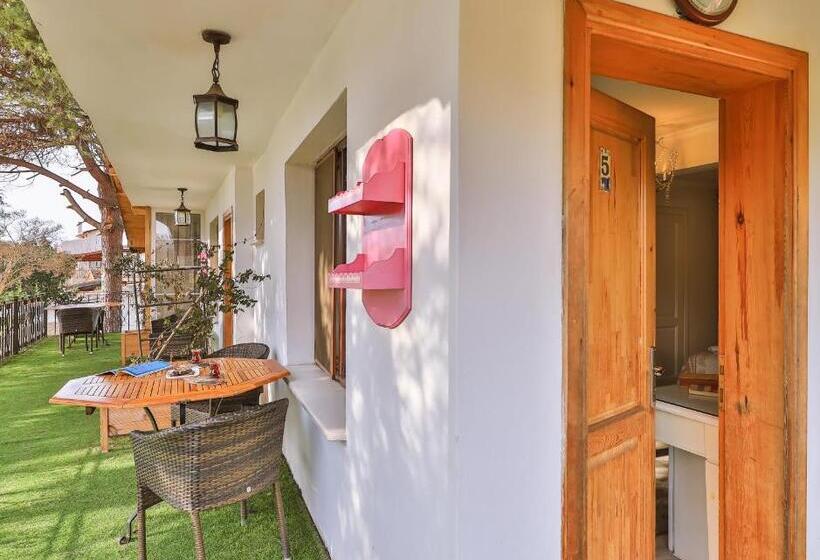 Park Mandalin Hotel Adult Only