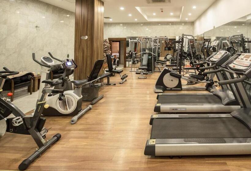 Yücesoy Liva Hotel Spa & Convention Center Mersin