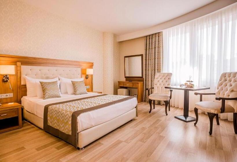 Yücesoy Liva Hotel Spa & Convention Center Mersin