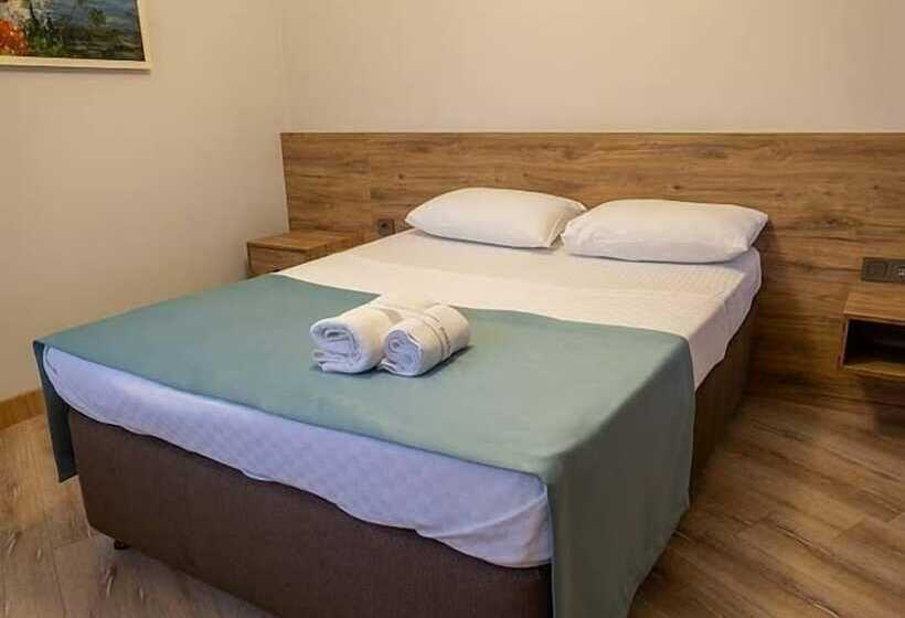 Yeni Truva Otel