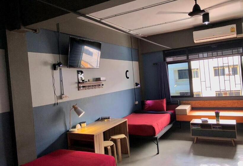 فندق صغير Amity Poshtel