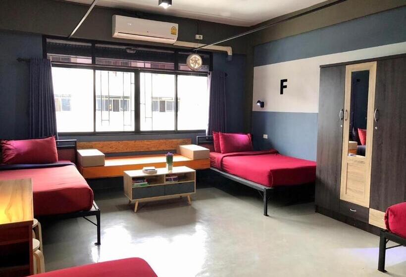 فندق صغير Amity Poshtel