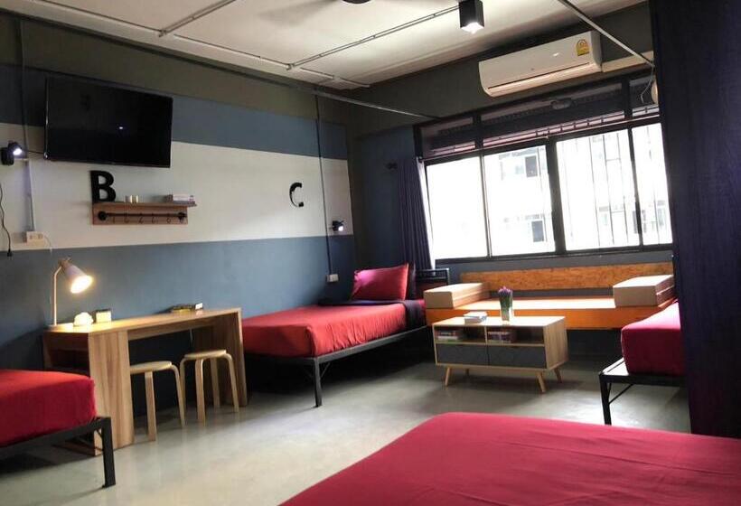 فندق صغير Amity Poshtel