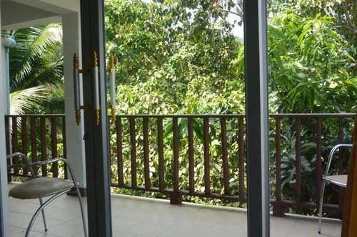 호스텔 Baan Tai Backpackers