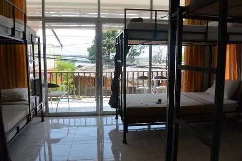 호스텔 Baan Tai Backpackers