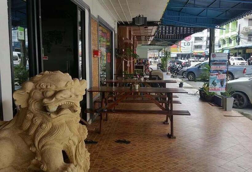 فندق صغير Jellybean Krabi Inn