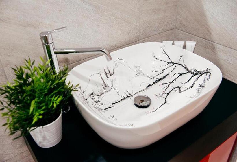 Apartamentos Art Suite Santander