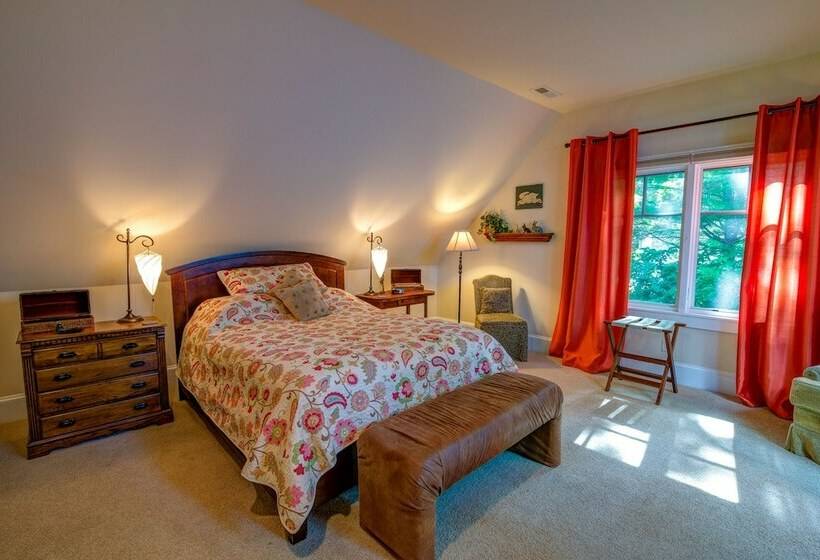 مبيت وإفطار Arbor House Of Black Mountain