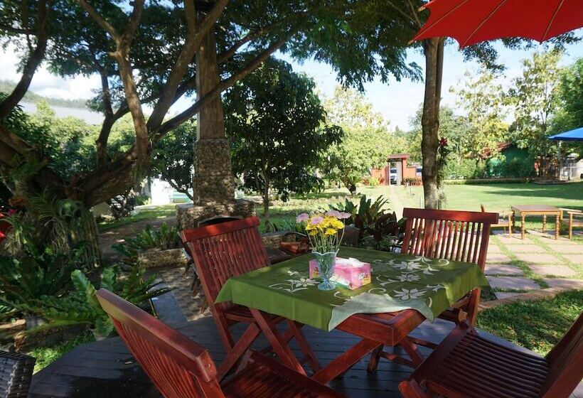 Bed and Breakfast Gumbie House