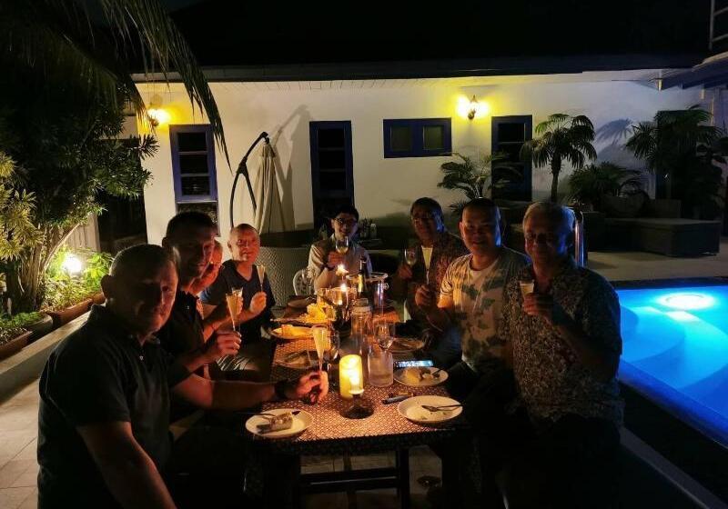 مبيت وإفطار Phuket Gay Homestay