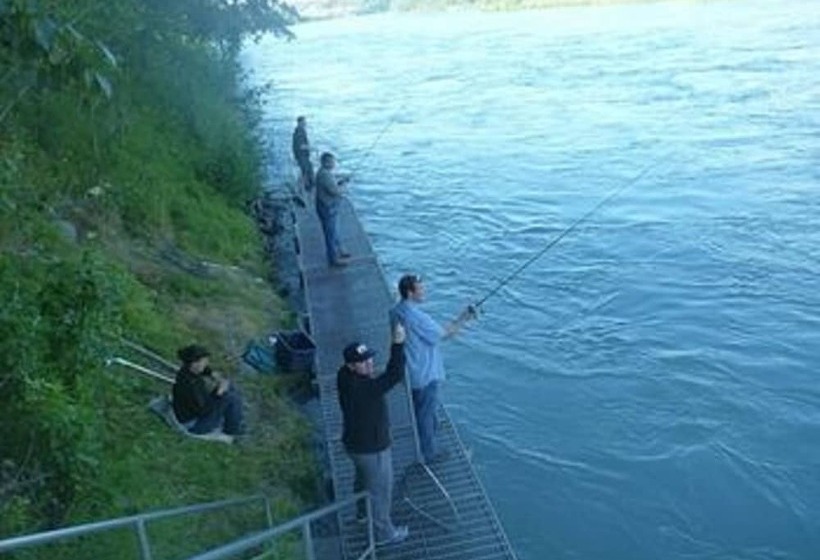 צימר Soldotna Alaska Fishing Lodge