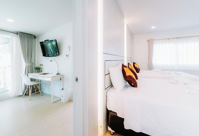 Chaolao Cabana Resort