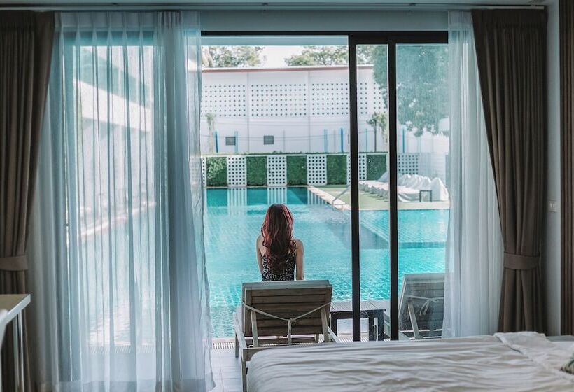 Chaolao Cabana Resort