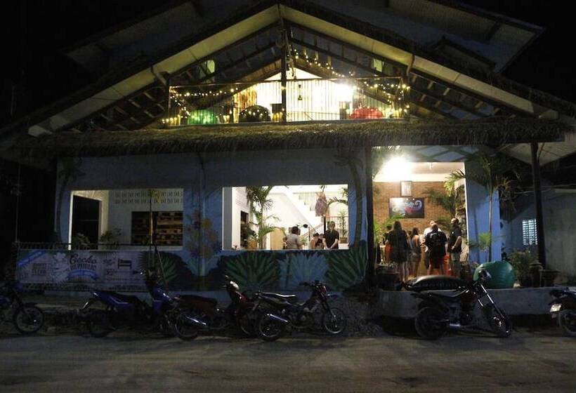 Gecko Republic Jungle Hostel