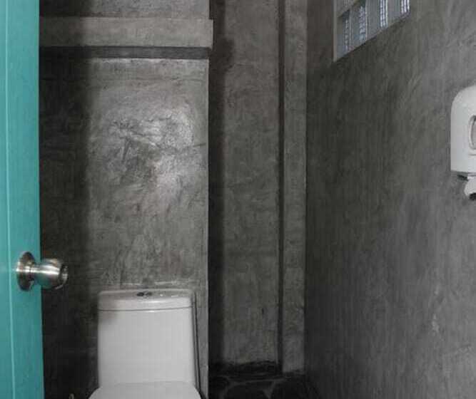 Gecko Republic Jungle Hostel