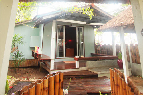 ホテル Aristo Chic Resort And Farm