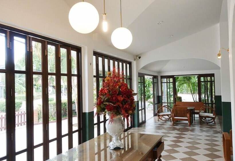 בית מלון כפרי Baan Imm Sook Resort