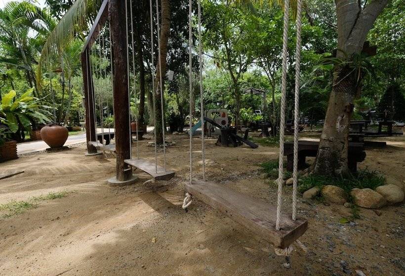 בית מלון כפרי Baan Imm Sook Resort