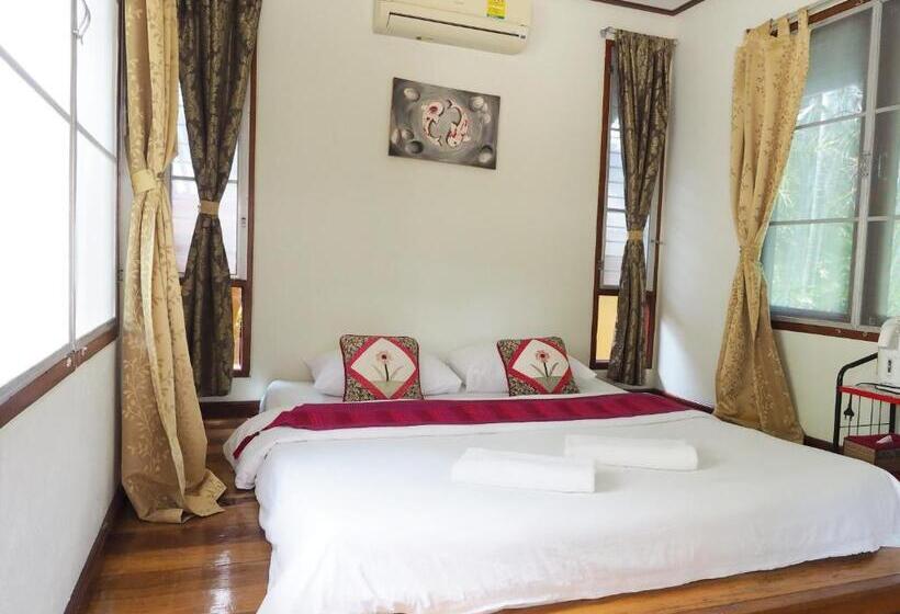 בית מלון כפרי Baan Pun Sook Resort