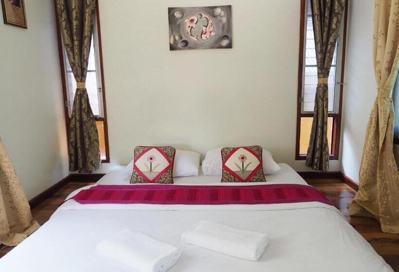 בית מלון כפרי Baan Pun Sook Resort