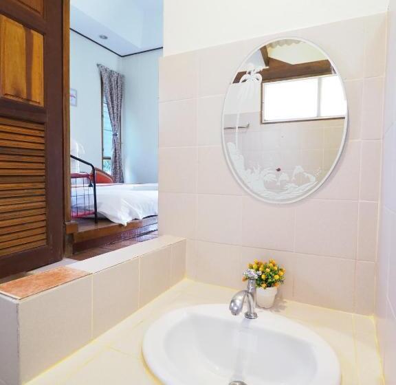 בית מלון כפרי Baan Pun Sook Resort