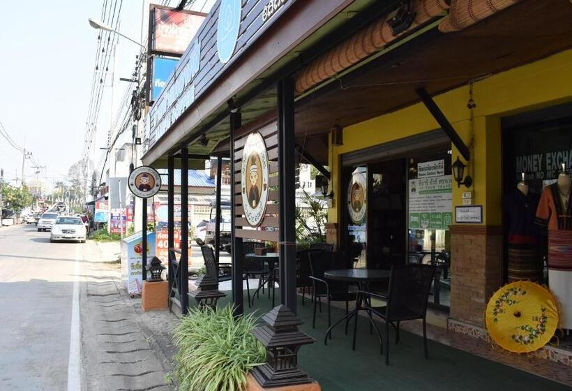 בית מלון כפרי Baanfai Guesthouse Chiangkhong