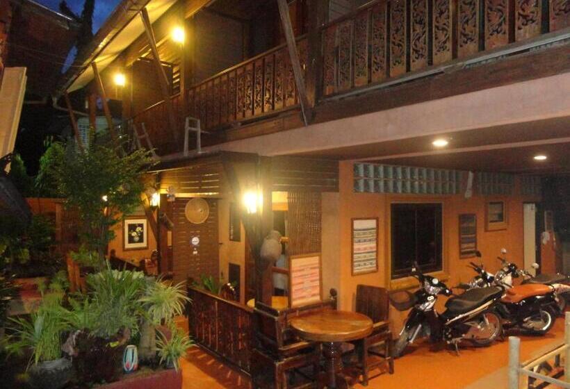 בית מלון כפרי Baanfai Guesthouse Chiangkhong