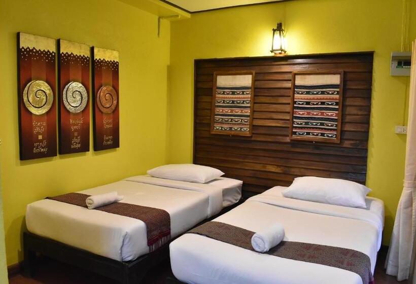 בית מלון כפרי Baanfai Guesthouse Chiangkhong