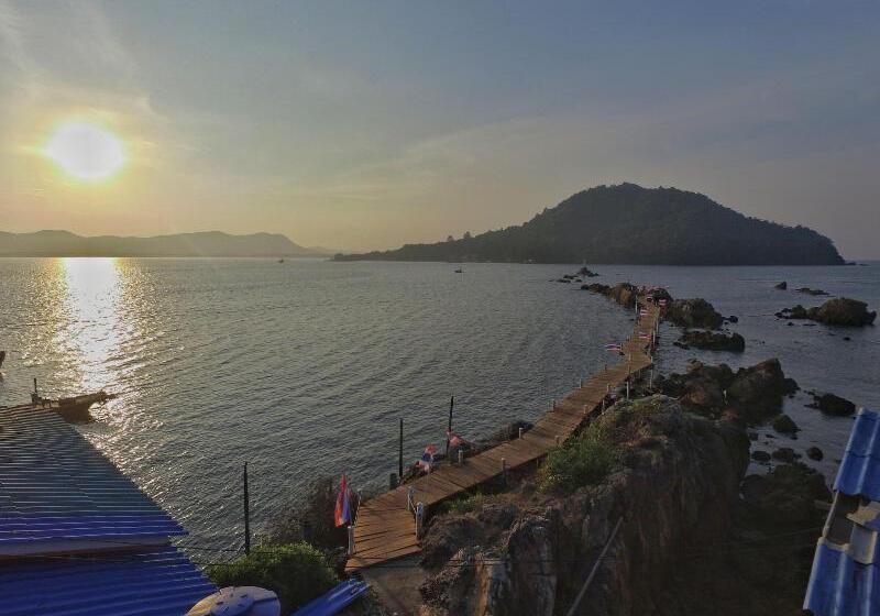 Отель Chaolao Tosang Beach