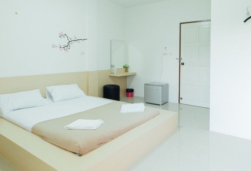 Отель Cheaper Room