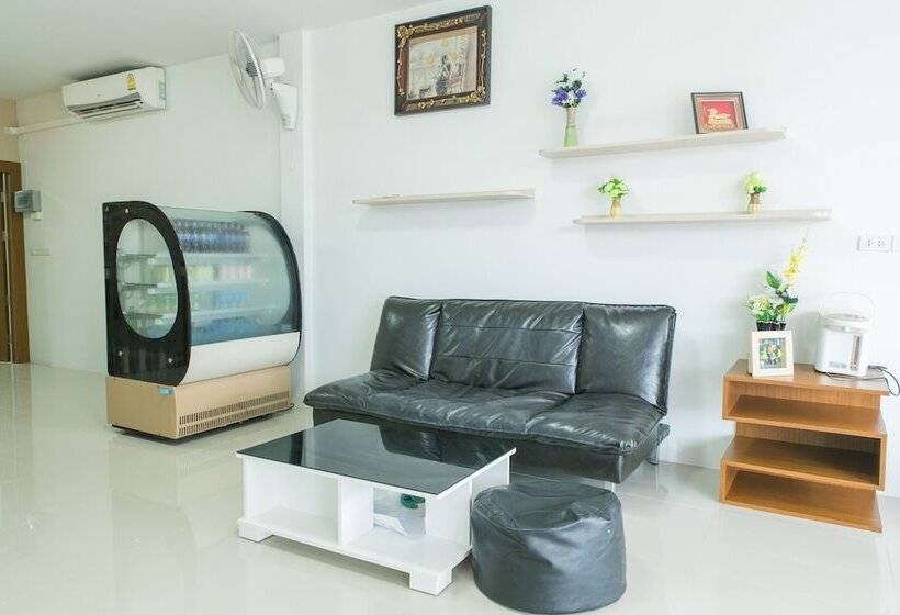 Отель Cheaper Room