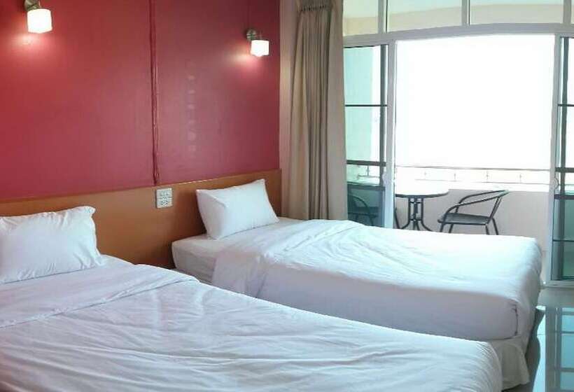 Отель Chiangkhong Green River