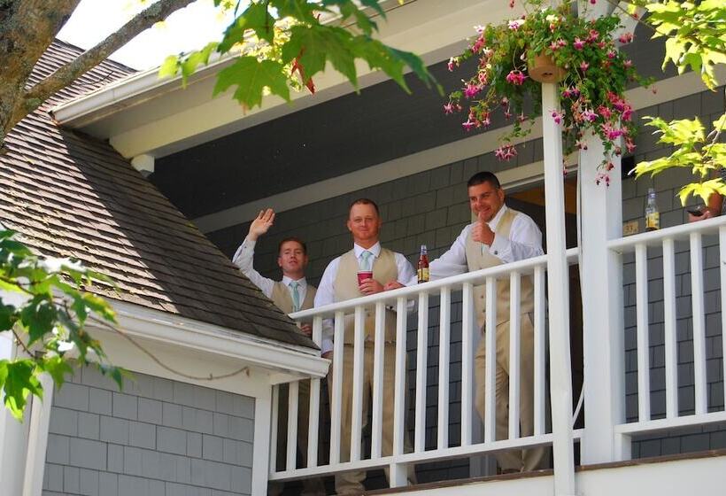 فندق Cod Cove Inn, Bw Signature Collection