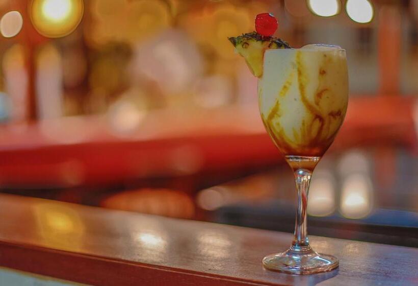 בית מלון כפרי Costa Cabralia