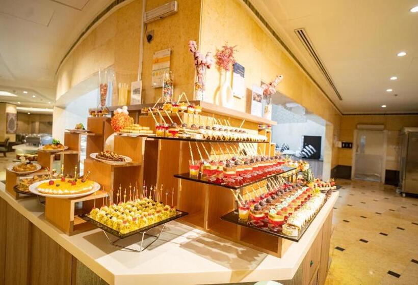 ホテル Emaar Grand