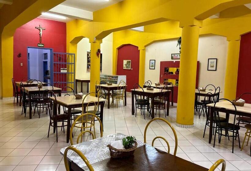 Отель Goiânia Palace