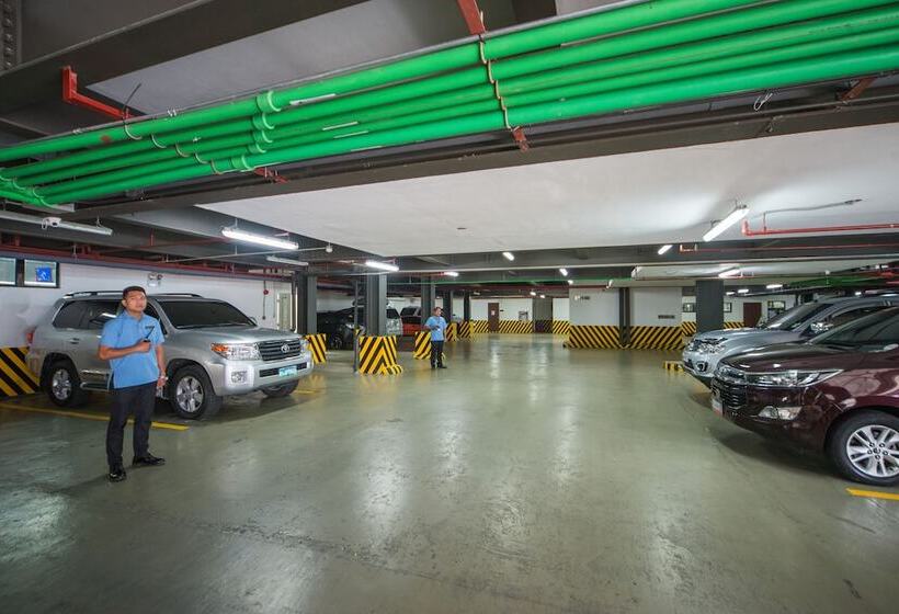 בית מלון כפרי Grand Sierra Pines Baguio