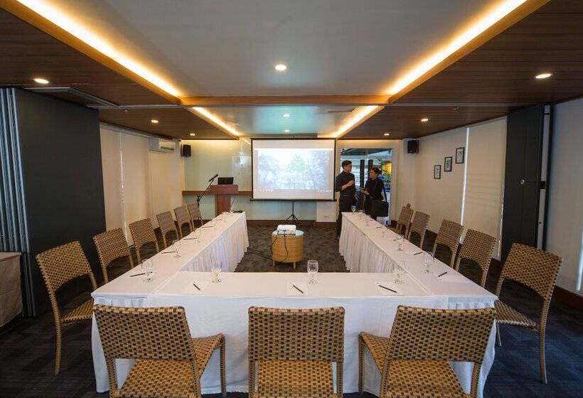 בית מלון כפרי Grand Sierra Pines Baguio