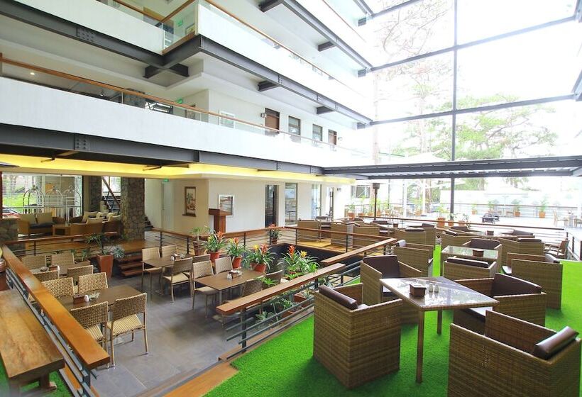 בית מלון כפרי Grand Sierra Pines Baguio